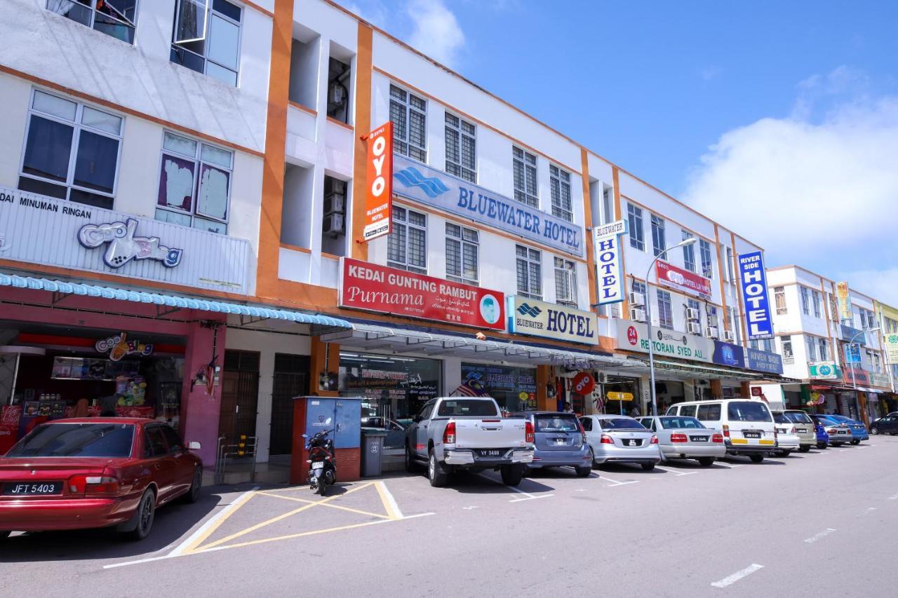 Oyo 89763 Bluewater Hotel Mersing Exterior foto